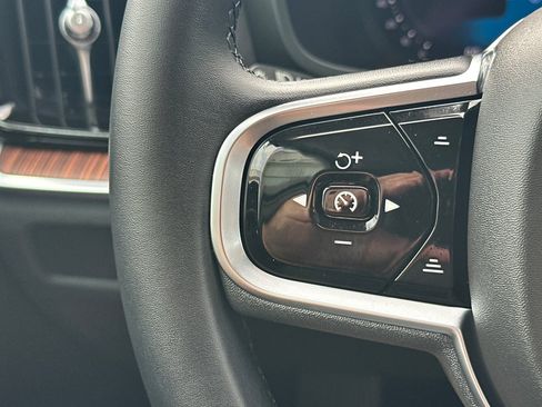 Certified 2023 Volvo V60 B5 Cross Country Plus w/ Climate Package AWD/4WD image 28