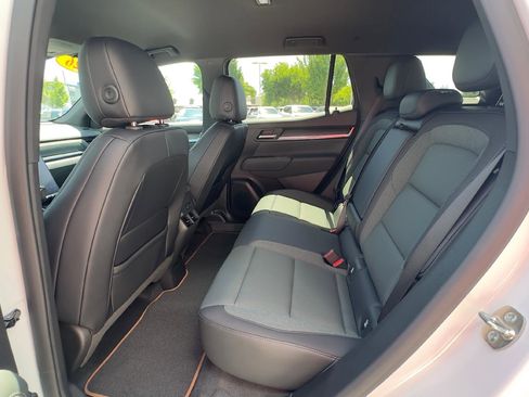 New 2026 GMC Terrain AT4 w/ Convenience Package III AWD/4WD image 9