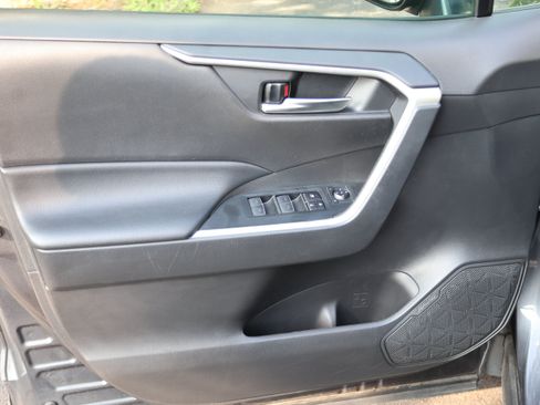 Certified 2024 Toyota RAV4 XLE FWD image 19