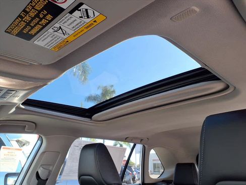 Certified 2024 Toyota RAV4 XLE Premium image 25