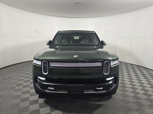 Used 2022 Rivian R1S Launch Edition image 8
