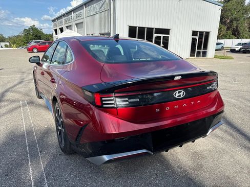 Used 2025 Hyundai Sonata SEL FWD image 7