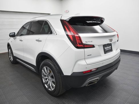 Used 2022 Cadillac XT4 Premium Luxury image 5