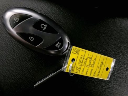 Used 2026 Hyundai Elantra Sport FWD image 10