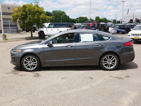 Used 2019 Ford Fusion SEL FWD image 4
