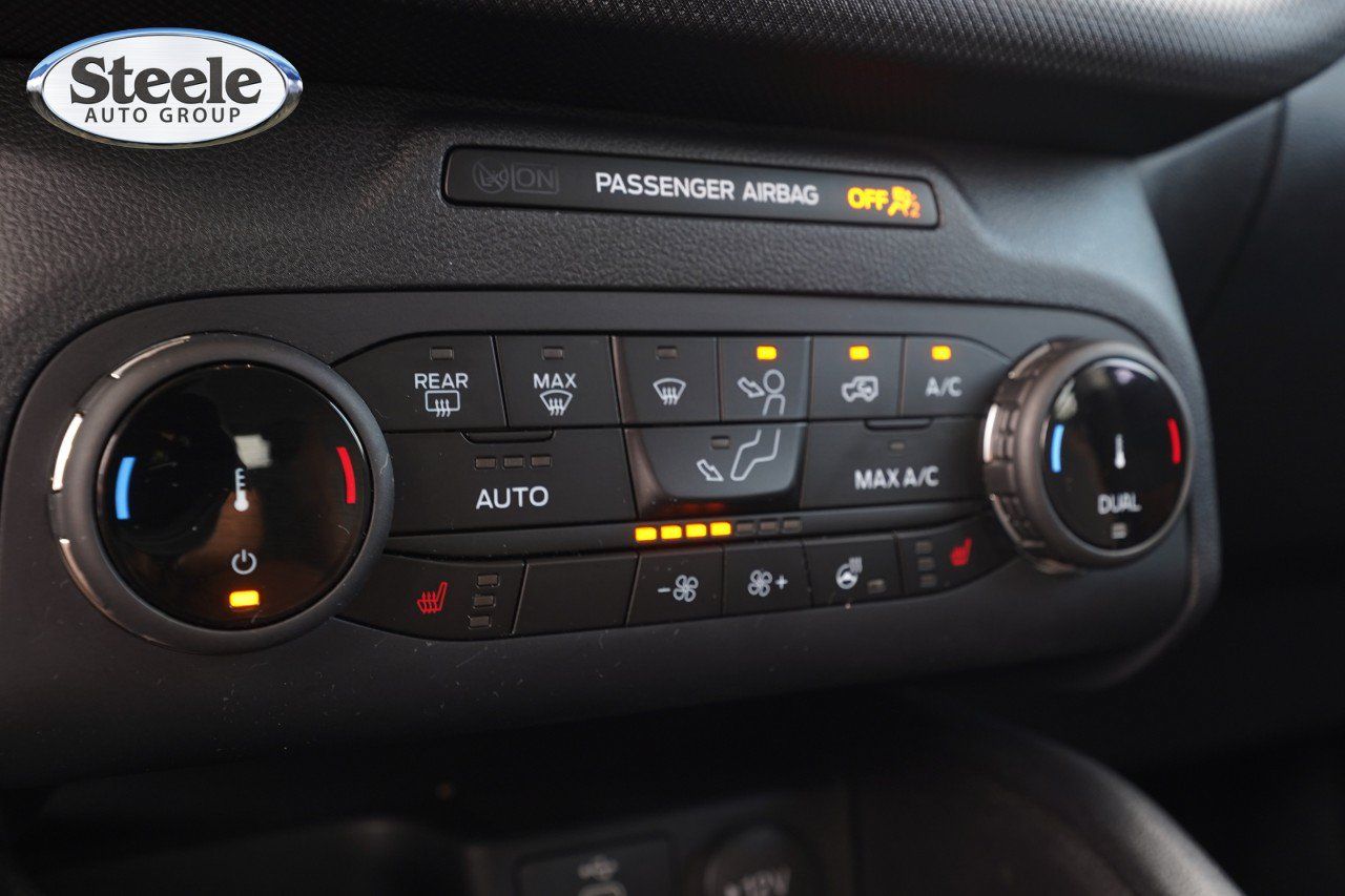 Used 2024 Ford Bronco Sport Outer Banks w/ Tech Package AWD/4WD image 15