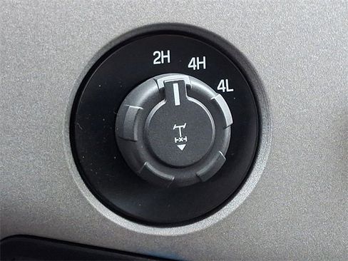 Used 2016 Ford F250 XLT w/ XLT Premium Package image 22