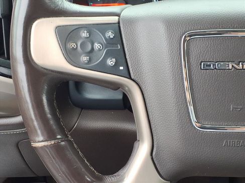 Used 2017 GMC Sierra 3500 Denali w/ Duramax Plus Package image 17