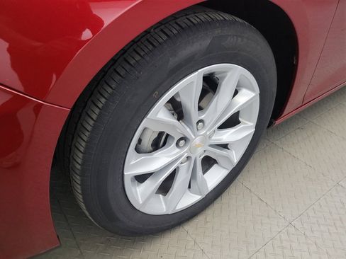 Used 2024 Chevrolet Malibu LT FWD image 31