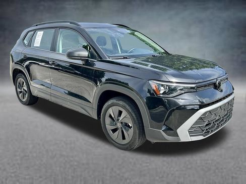 Certified 2026 Volkswagen Taos S FWD image 3