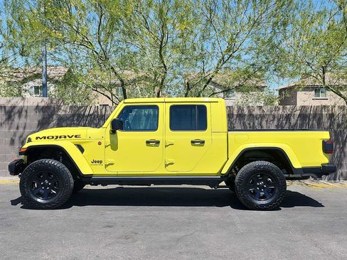 Used 2023 Jeep Gladiator Mojave w/ LED Lighting Group AWD/4WD image 6