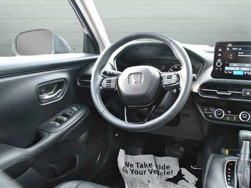 Certified 2024 Honda HR-V EX-L image 33