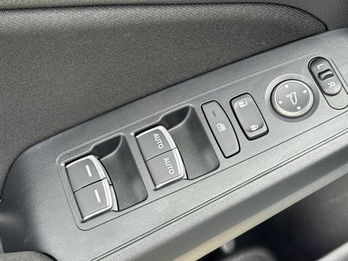 Used 2025 Honda Civic Sport image 13