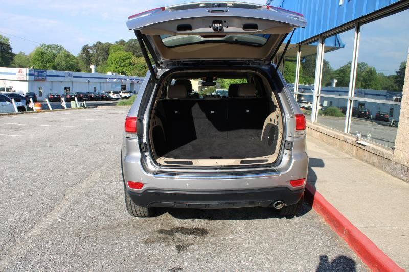 Used 2019 Jeep Grand Cherokee Limited w/ Luxury Group II RWD image 14
