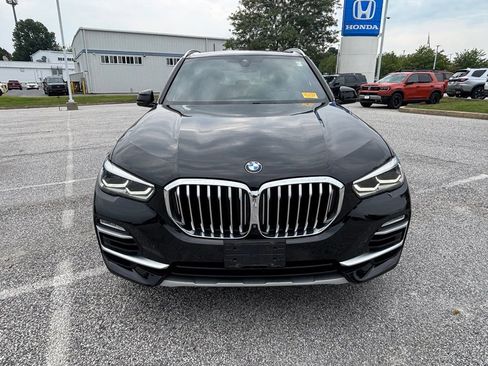 Used 2021 BMW X5 xDrive40i w/ Convenience Package AWD/4WD image 2