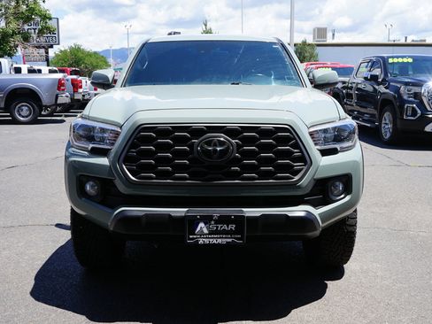 Used 2023 Toyota Tacoma TRD Off-Road image 8