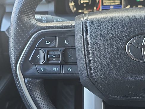 Used 2025 Toyota 4Runner TRD Off-Road Premium w/ Tow Technology Package image 21