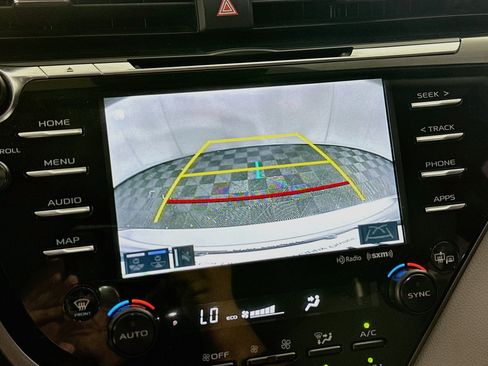 Used 2019 Toyota Camry SE w/ Audio Package FWD image 22
