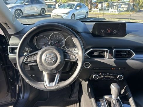 Used 2017 MAZDA CX-5 Touring image 17