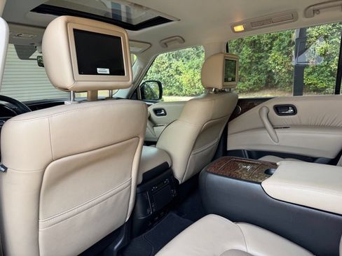 Used 2018 Nissan Armada Platinum w/ Captain Seat Package AWD/4WD image 24