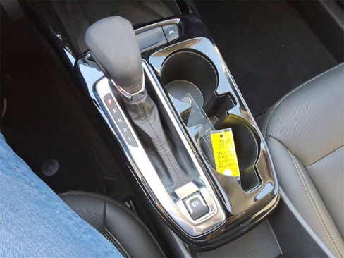 Certified 2024 Chevrolet Trax ACTIV w/ Sunroof Package image 36