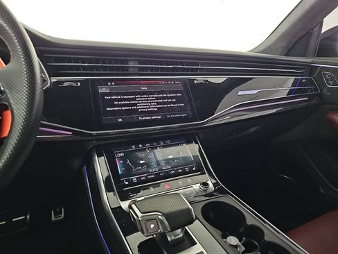 Used 2021 Audi SQ8 Prestige AWD/4WD image 19