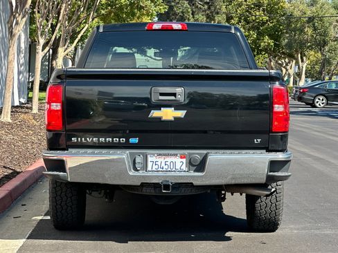 Used 2018 Chevrolet Silverado 1500 LT w/ LT Eassist Package image 5