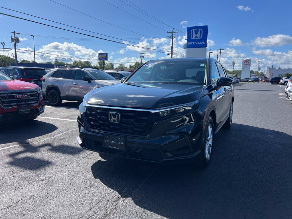 Used 2026 Honda CR-V EX image 1
