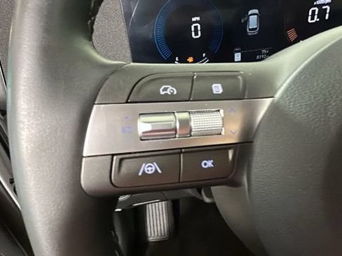 Certified 2025 Hyundai Kona SEL FWD image 15