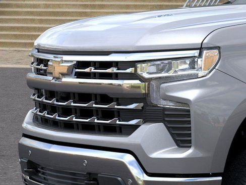 New 2026 Chevrolet Silverado 1500 LTZ w/ LTZ Premium Package AWD/4WD image 13