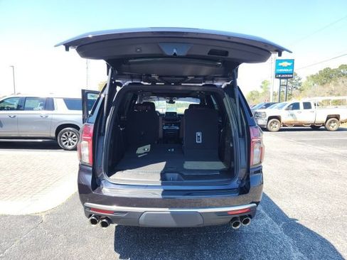 Used 2022 Chevrolet Tahoe High Country image 12