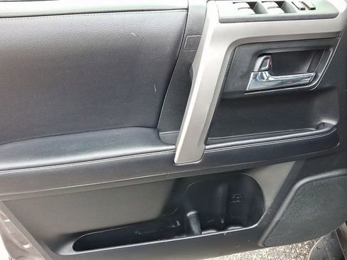 Used 2019 Toyota 4Runner SR5 Premium image 12