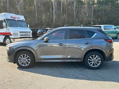 Used 2024 MAZDA CX-5 AWD 2.5 S w/ Preferred Package image 4