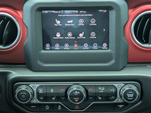 Used 2021 Jeep Gladiator Rubicon w/ LED Lighting Group AWD/4WD image 15