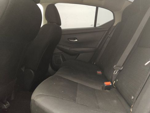 Used 2022 Nissan Sentra S FWD image 18