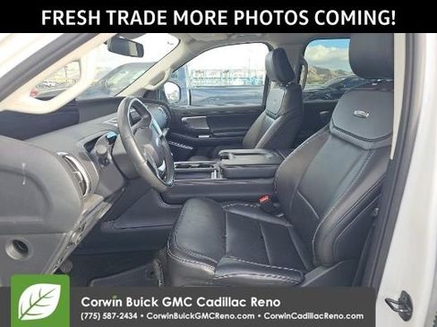 Used 2025 Ford Expedition Max Platinum image 6