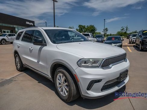 Used 2023 Dodge Durango SXT RWD image 7