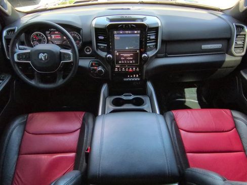 Used 2023 RAM 1500 Big Horn AWD/4WD image 15