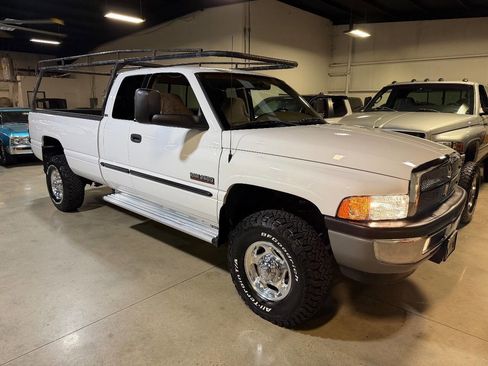 Used 2001 Dodge Ram 2500 Truck 4x4 Quad Cab image 25