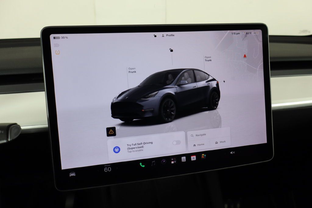 Used 2023 Tesla Model Y Long Range AWD/4WD image 23