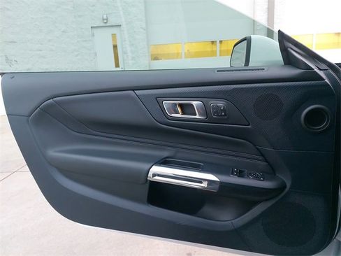 Used 2024 Ford Mustang Premium image 27