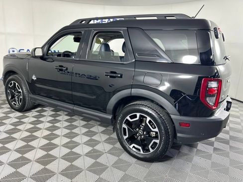 Used 2023 Ford Bronco Sport Outer Banks w/ Tech Package AWD/4WD image 9