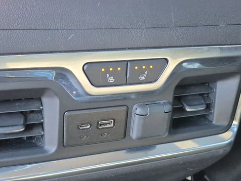 Used 2021 GMC Sierra 1500 SLT w/ SLT Premium Package image 8