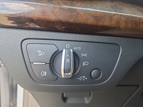Used 2019 Audi Q5 2.0T Premium Plus w/ Premium Plus Package AWD/4WD image 19