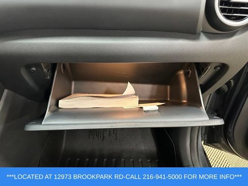 Used 2021 Hyundai Kona SEL FWD image 25