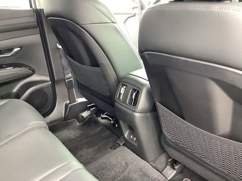 Used 2025 Hyundai Tucson Limited image 26