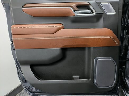 Used 2023 GMC Sierra 1500 Denali Ultimate image 22