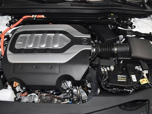 Used 2018 Acura RLX Sport Hybrid w/ Advance Pkg image 10