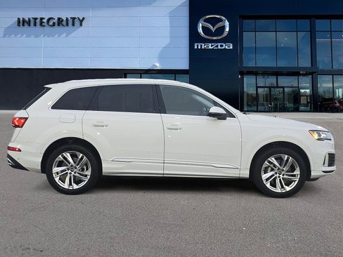 Used 2022 Audi Q7 2.0T Premium w/ Convenience Package image 3