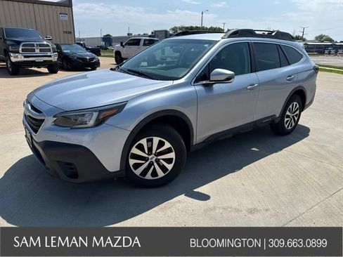 Used 2020 Subaru Outback Premium w/ Popular Package #1 AWD/4WD image 3